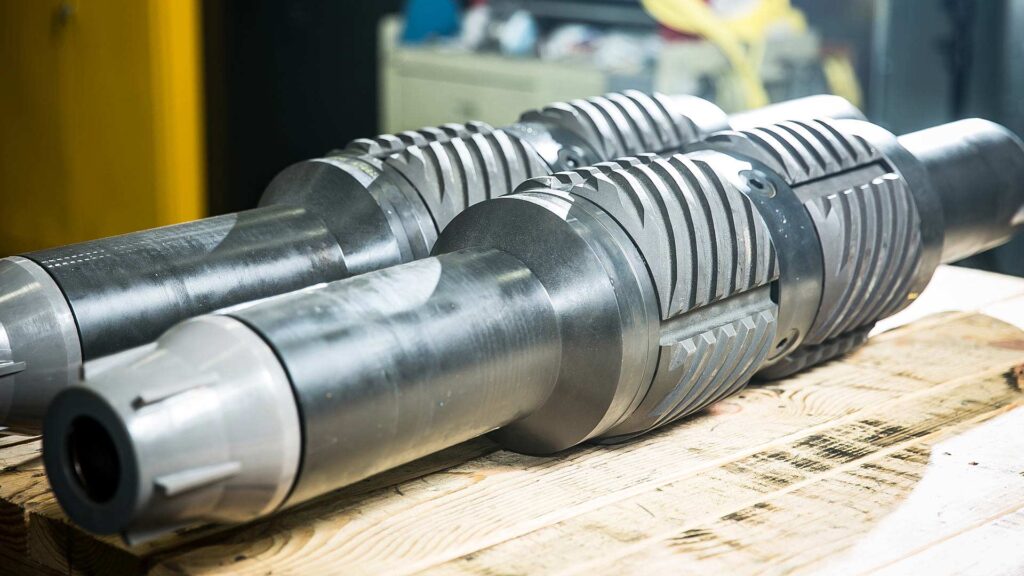 Rotating casing scrapers